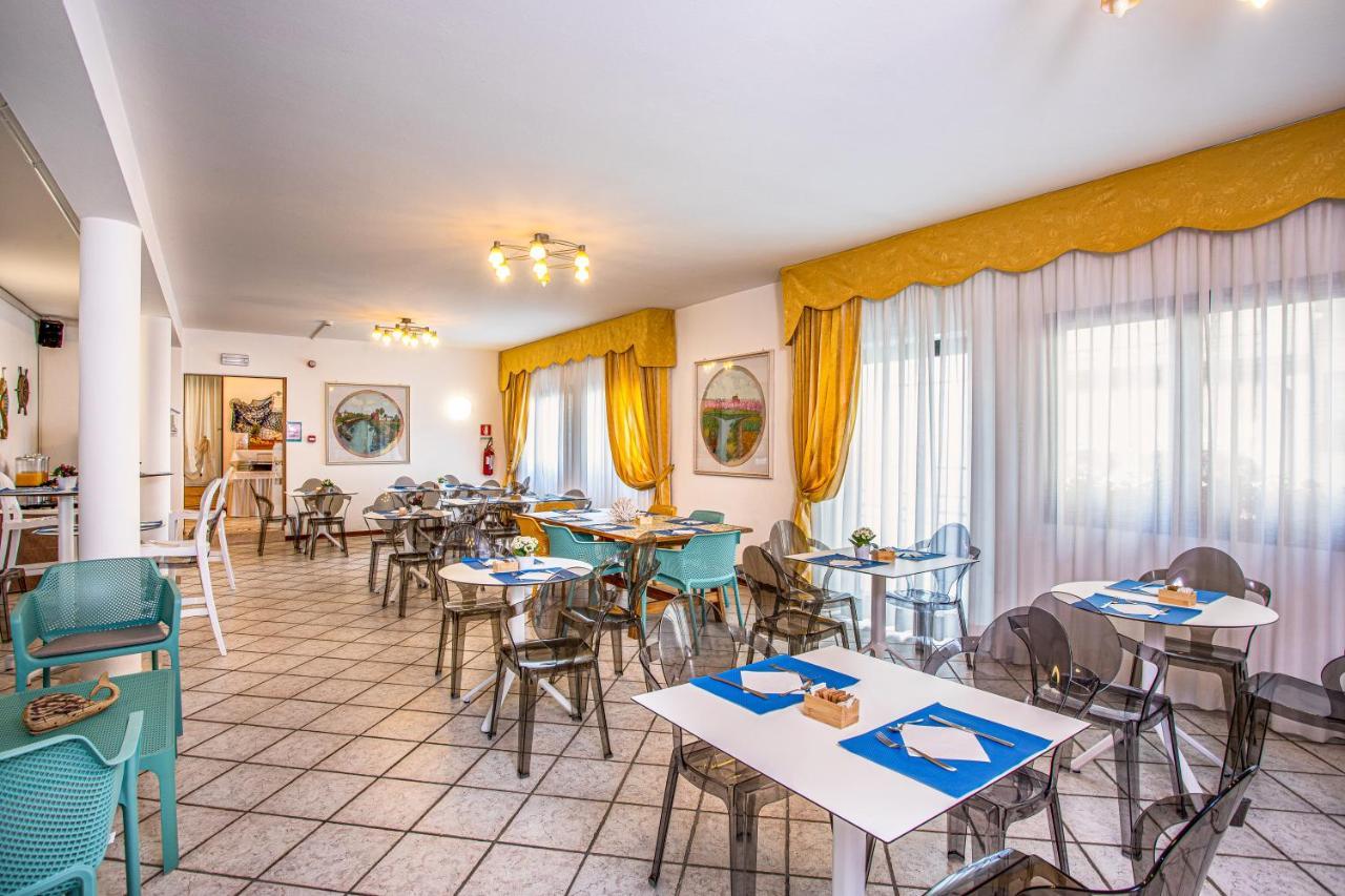 Hotel Diana Lido di Jesolo Exteriér fotografie